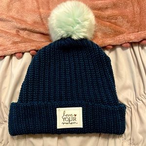 Love your melon turquoise pom beanie.